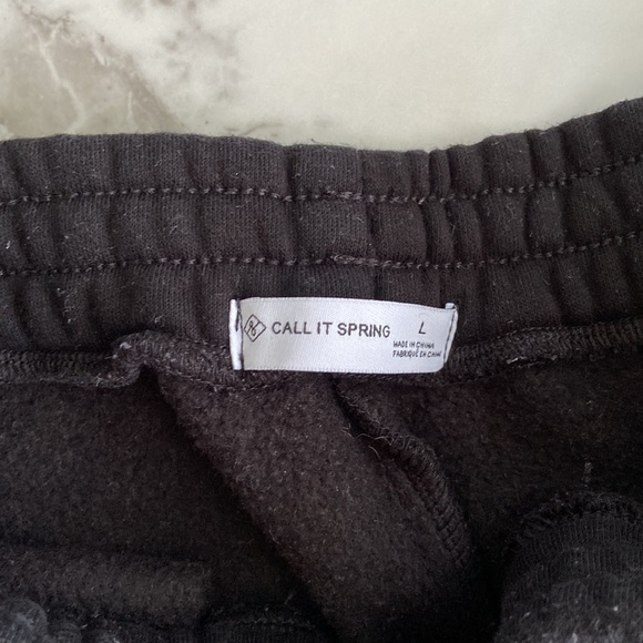 Plain Black Sweatpants with Drawstring Waist - Picture 4 of 5